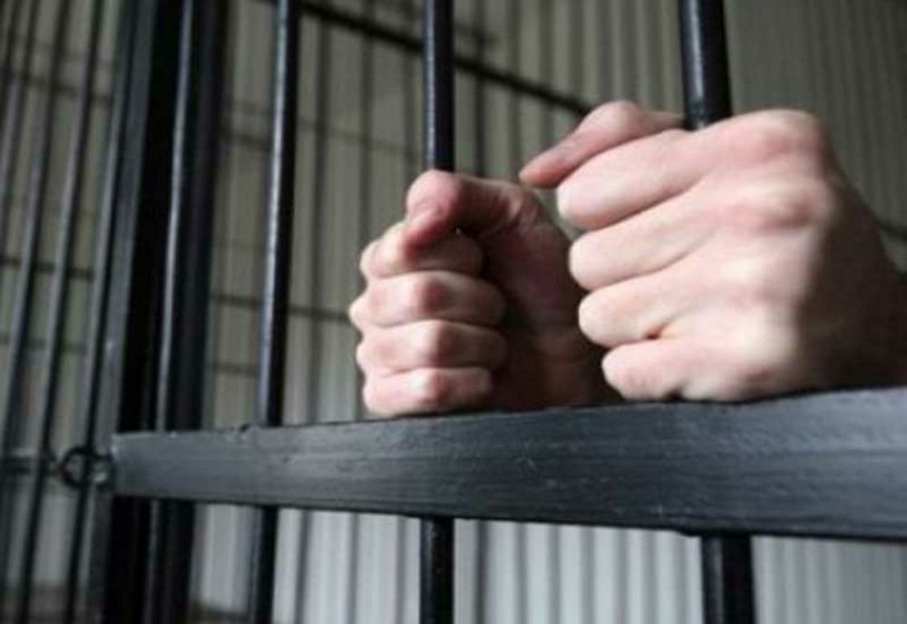 Individ periculos, săltat de polițiști! Lista acuzațiilor este lungă