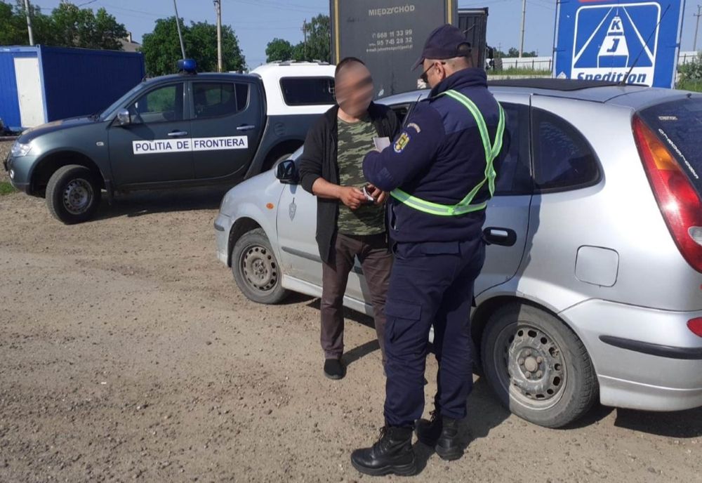  S-a ales cu dosar penal după ce a fost descoperit cu un document fals