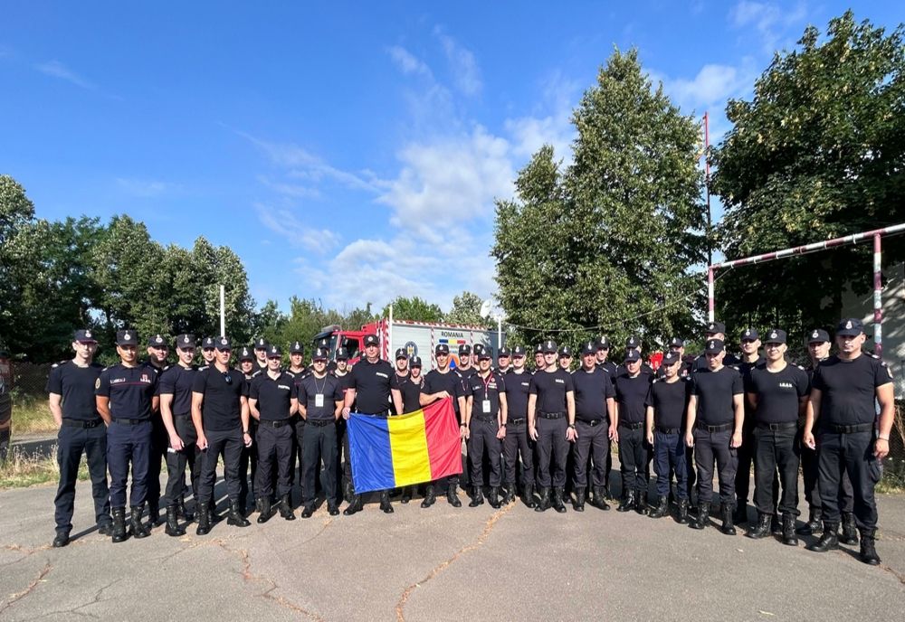 POMPIERII ROMÂNI SUNT PREZENȚI, CU MIJLOACE TEHNICE, ÎN FRANȚA