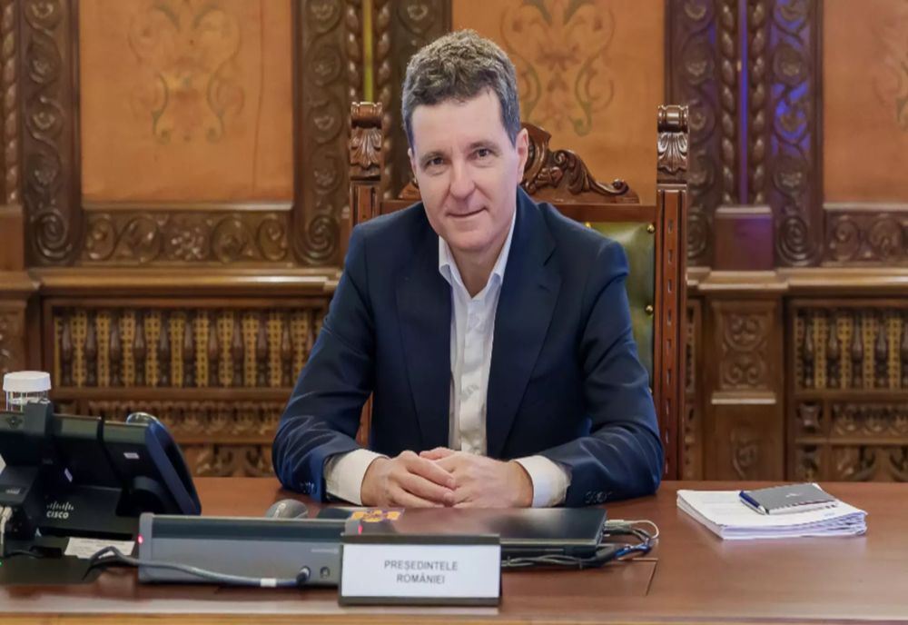 SCANDAL URIAȘ: ȘEFUL STATULUI TRAGE SFORI PENTRU ALEGERI