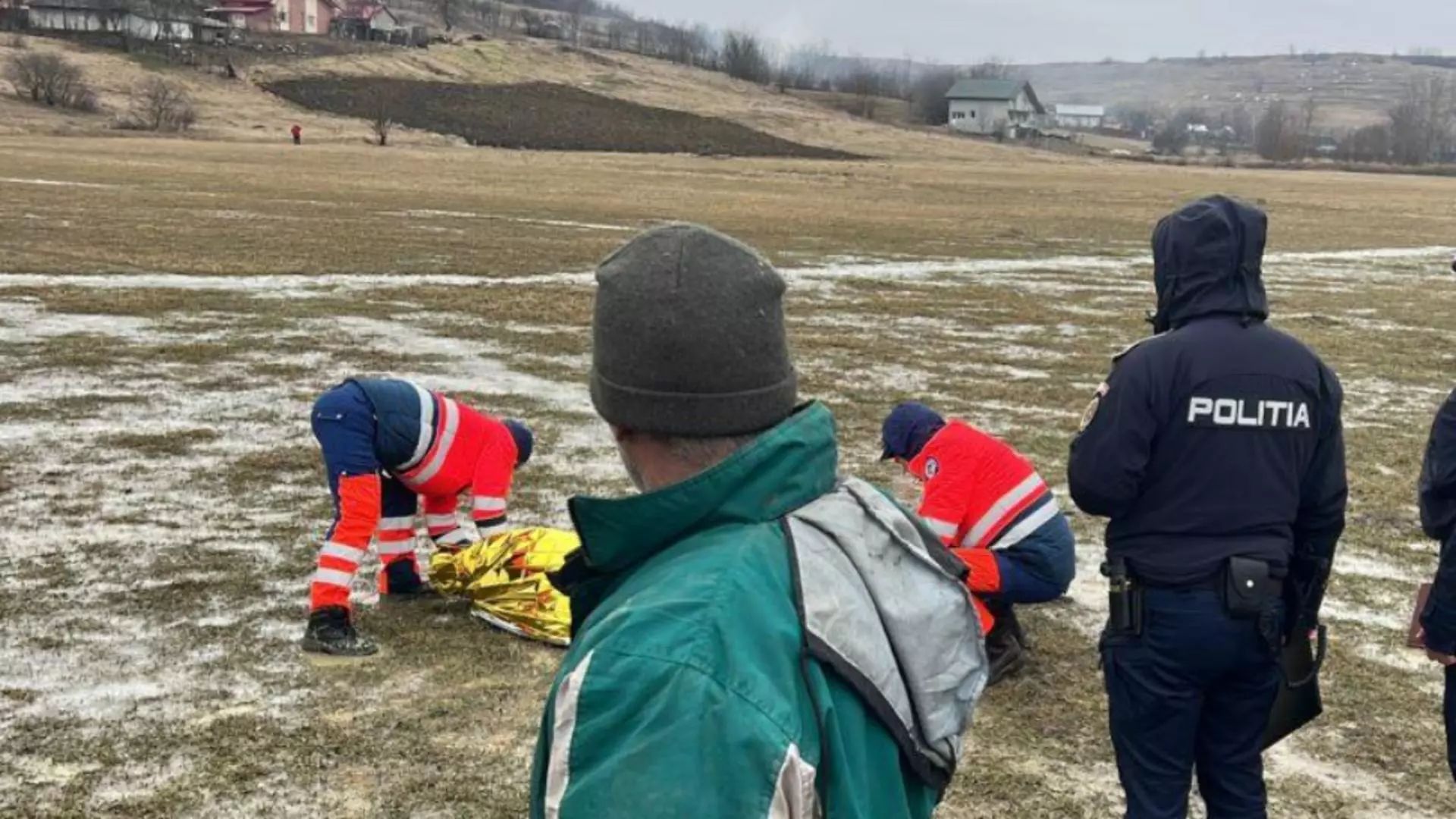 Moarte cumplită lângă Botoșani: bărbat de 48 de ani, găsit înghețat la câțiva pași de casă