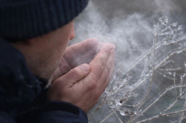 Vreme capricioasă de sărbători! Noaptea de Înviere aduce frig accentuat și instabilitate