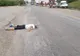Femeie pe mijlocul unui drum din județul Botoșani FOTO&amp;VIDEO