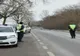 A încercat să fugă de poliție și s-a oprit cu maşina într-un gard  