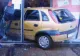 Un tânăr fără permis s-a oprit cu mașina într-un magazin