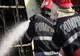 Un cuplu de tineri a dat foc unui apartament, cu două persoane înăuntru, din cauza unei moșteniri