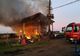 Incendiu puternic la Stiubieni. O combină și o magazie au ars FOTO
